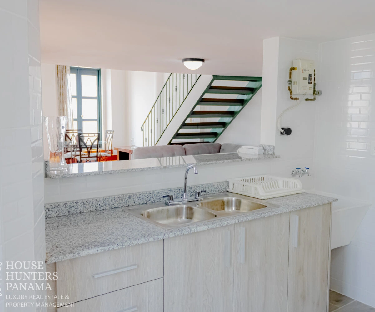 巴拿马城阳光充足的 85 m² 公寓