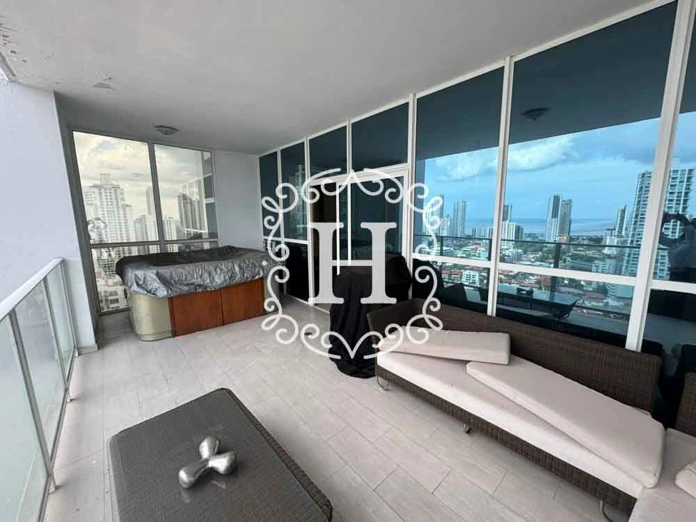 Светлая однокомнатная квартира в Панама‑Сити, Панама