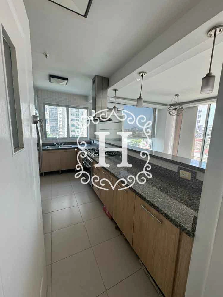 شقة فسيحة بمساحة 205 م² في مدينة بنما، بنما