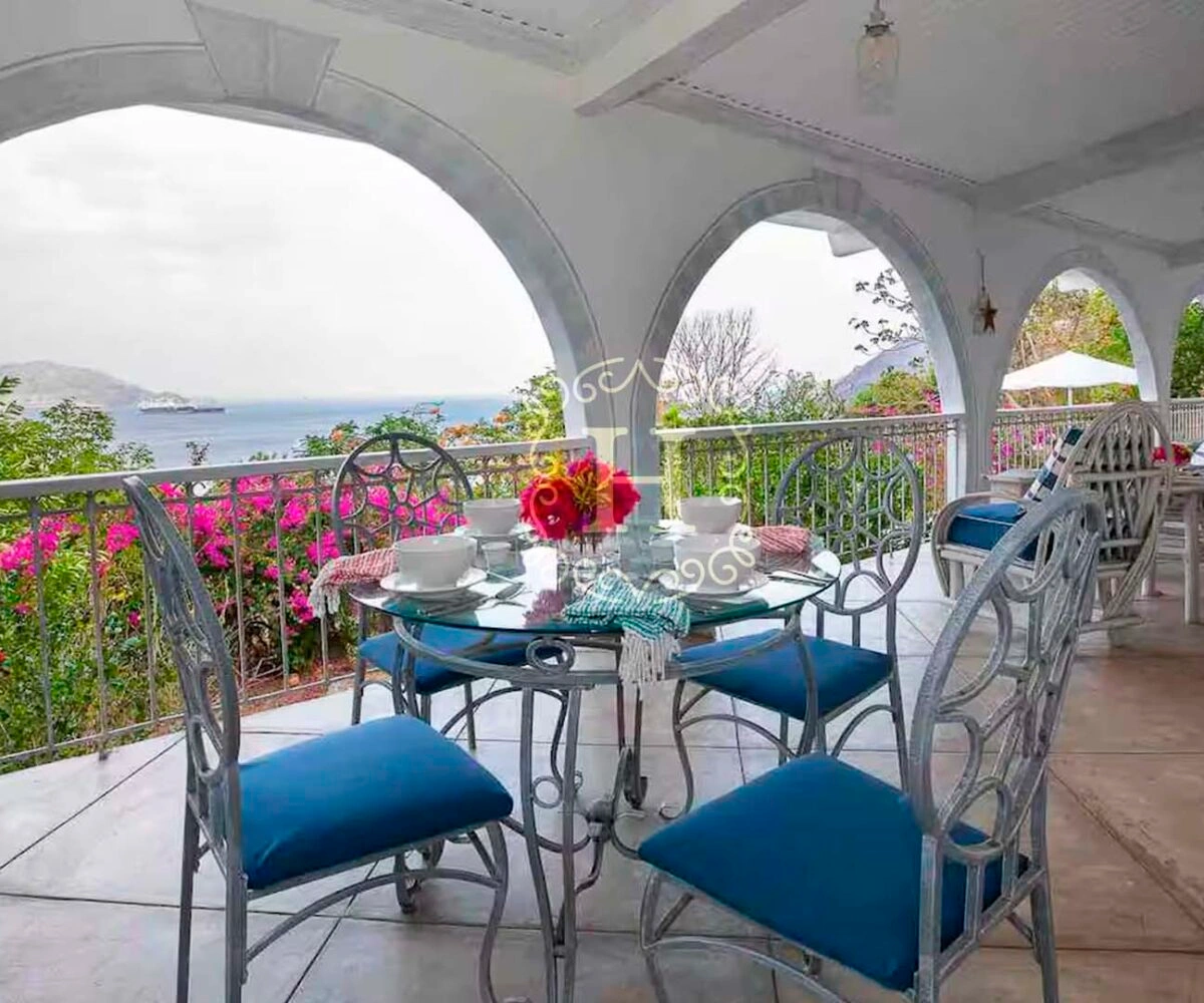 فيلا فسيحة بمساحة 600 م² في مدينة بنما، بنما