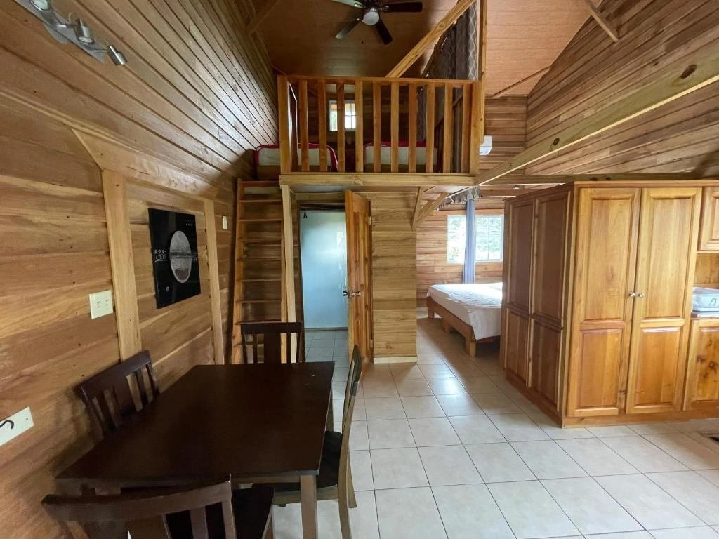 منزل بمساحة 400 م² مع إطلالة جبلية في بوكيت، بنما