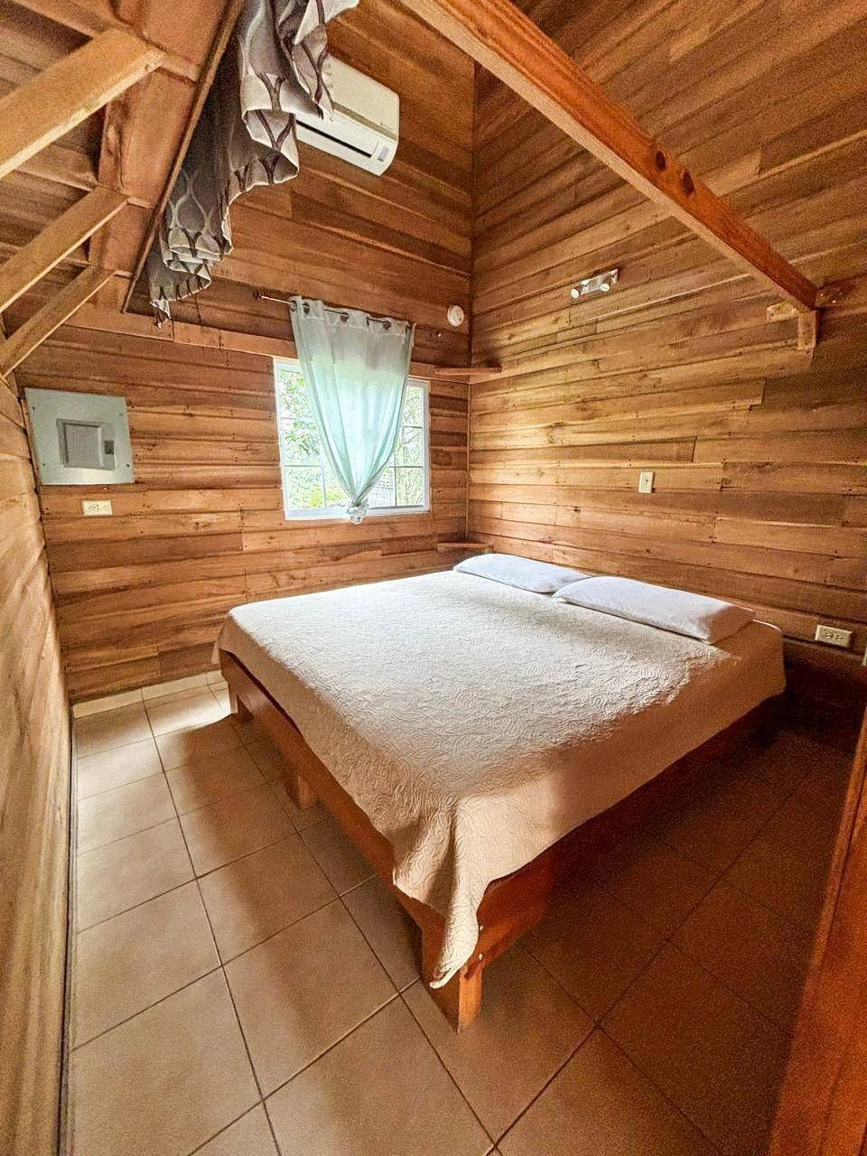 منزل بمساحة 400 م² مع إطلالة جبلية في بوكيت، بنما