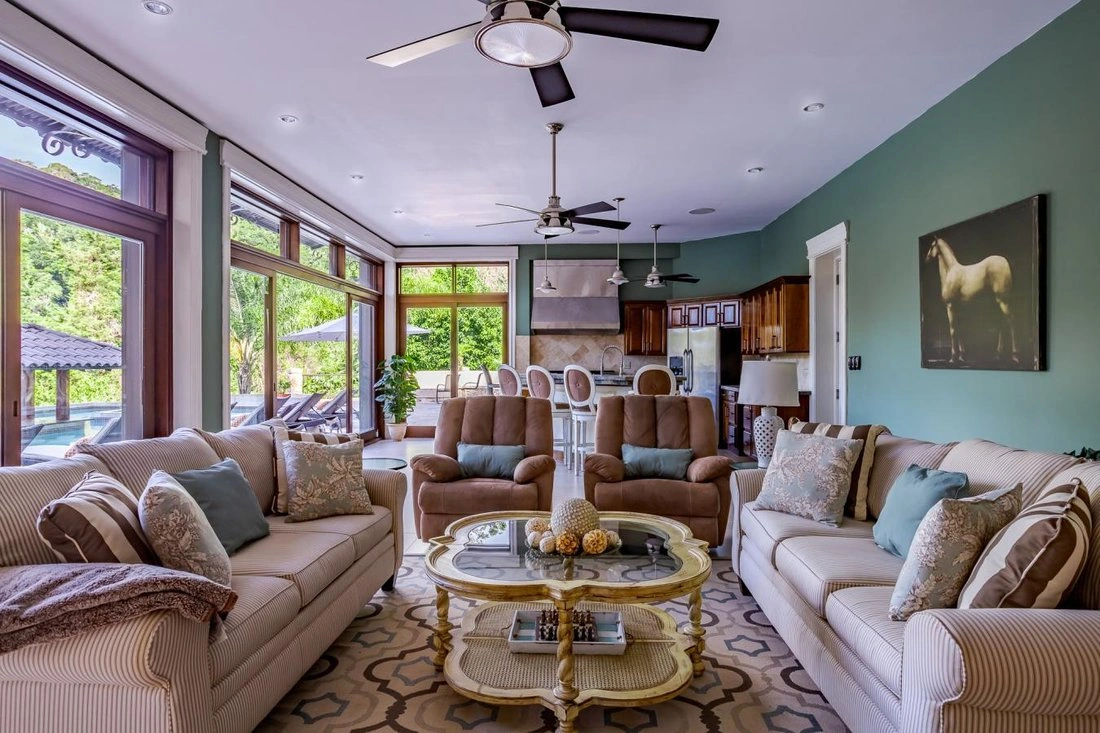 منزل بمساحة 2137 م² مع حديقة في Boquete، بنما