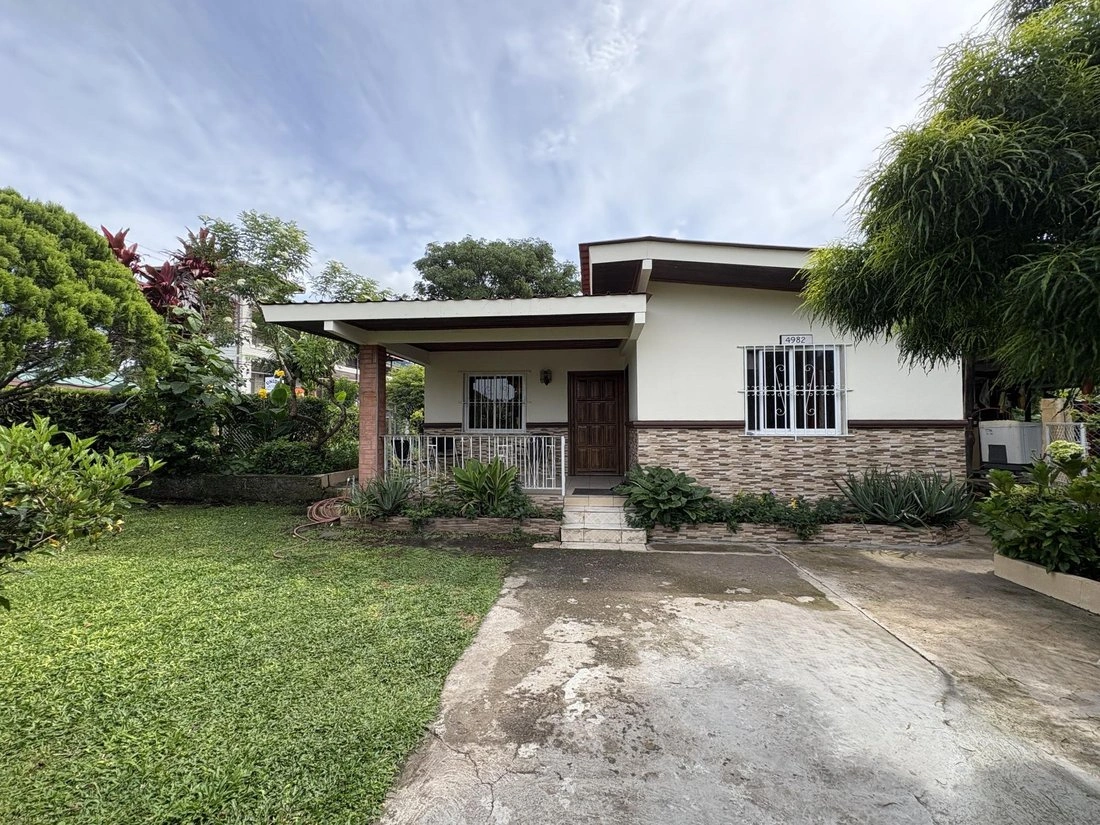 Boquete(巴拿马)带花园的 3+1 房屋