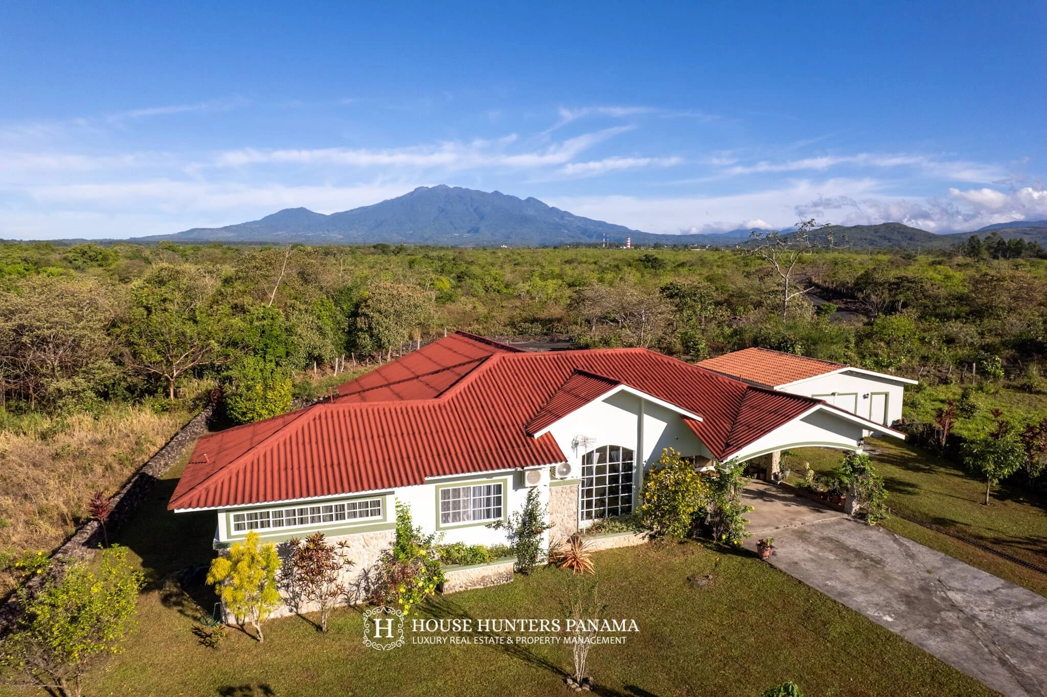 منزل بمساحة 237 م² مفروش في بوكيتي، بنما