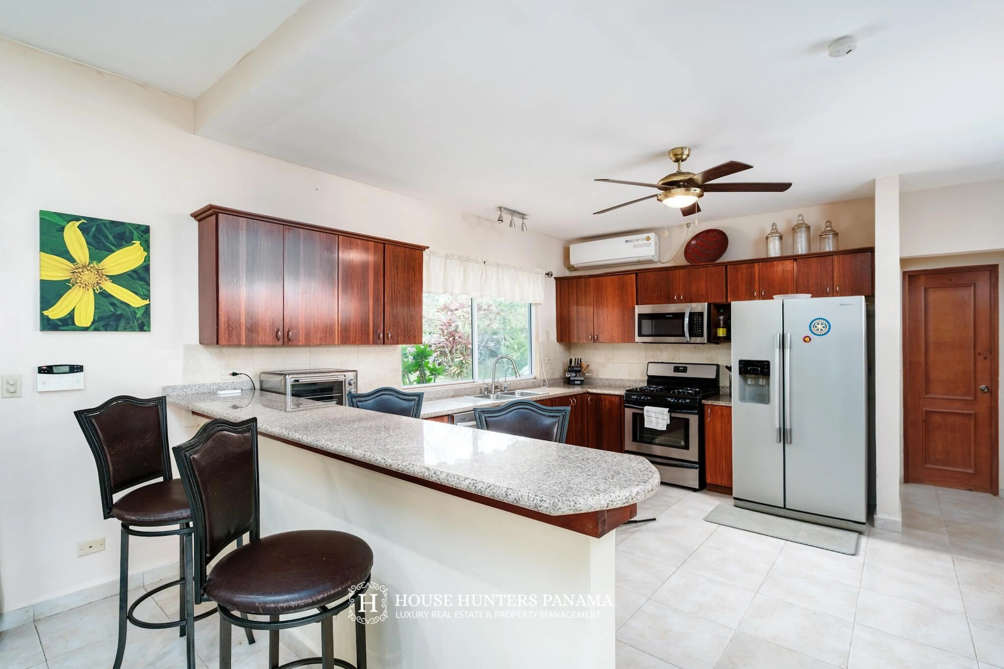 منزل بمساحة 237 م² مفروش في بوكيتي، بنما