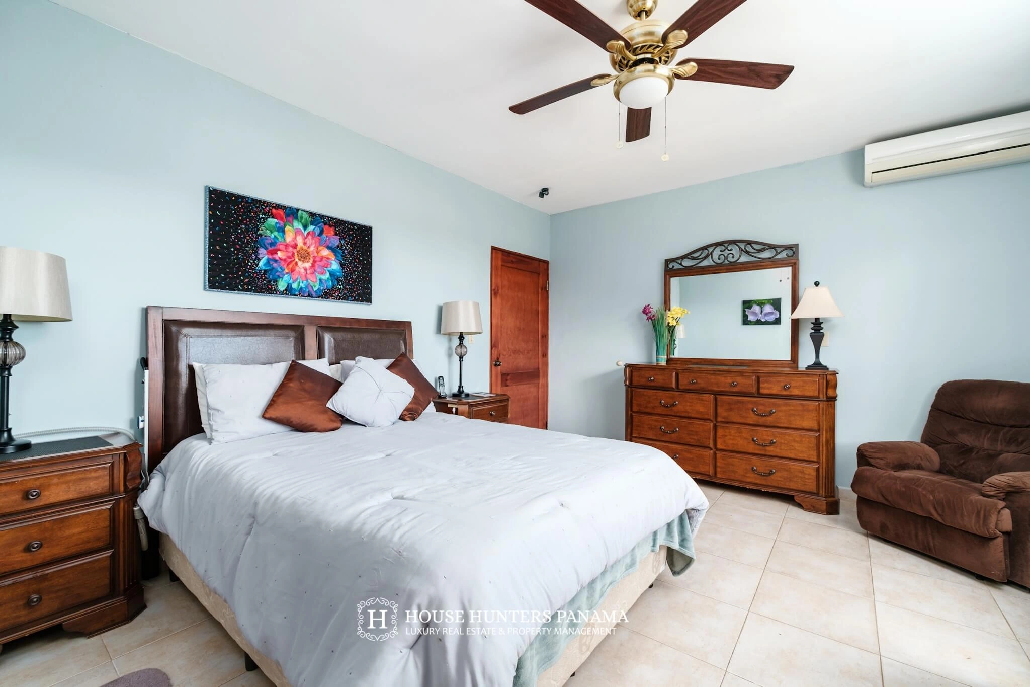 منزل بمساحة 237 م² مفروش في بوكيتي، بنما