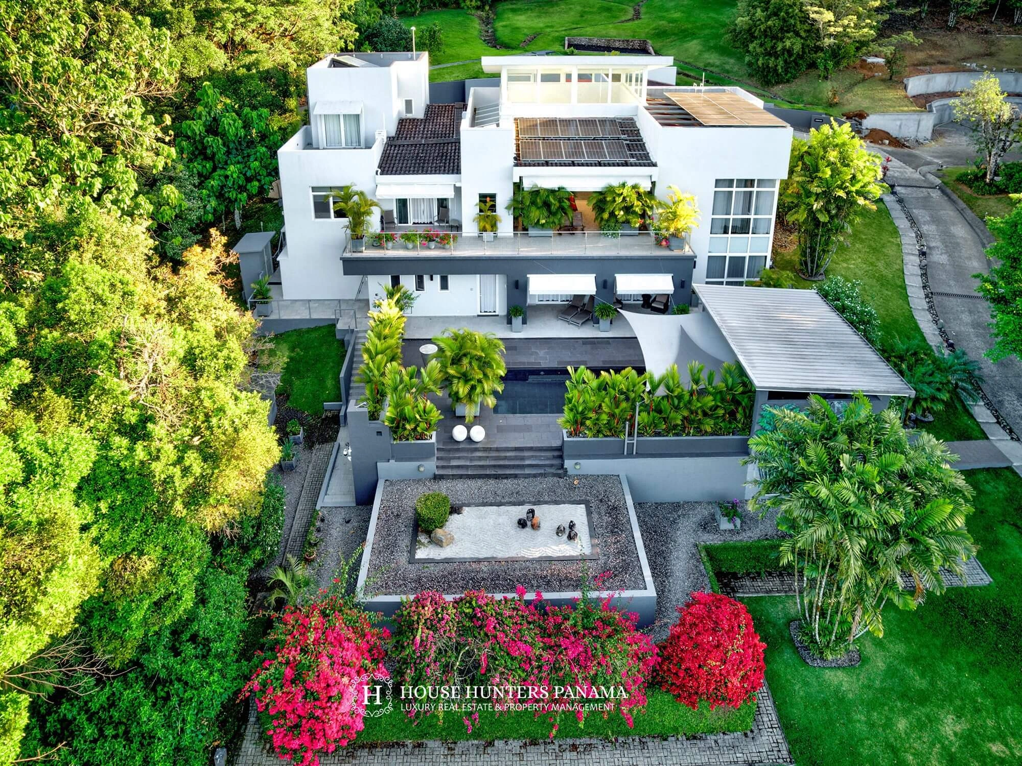 منزل مكوَّن من 4 غرف نوم مع مسبح مفتوح في بوكيتي، بنما