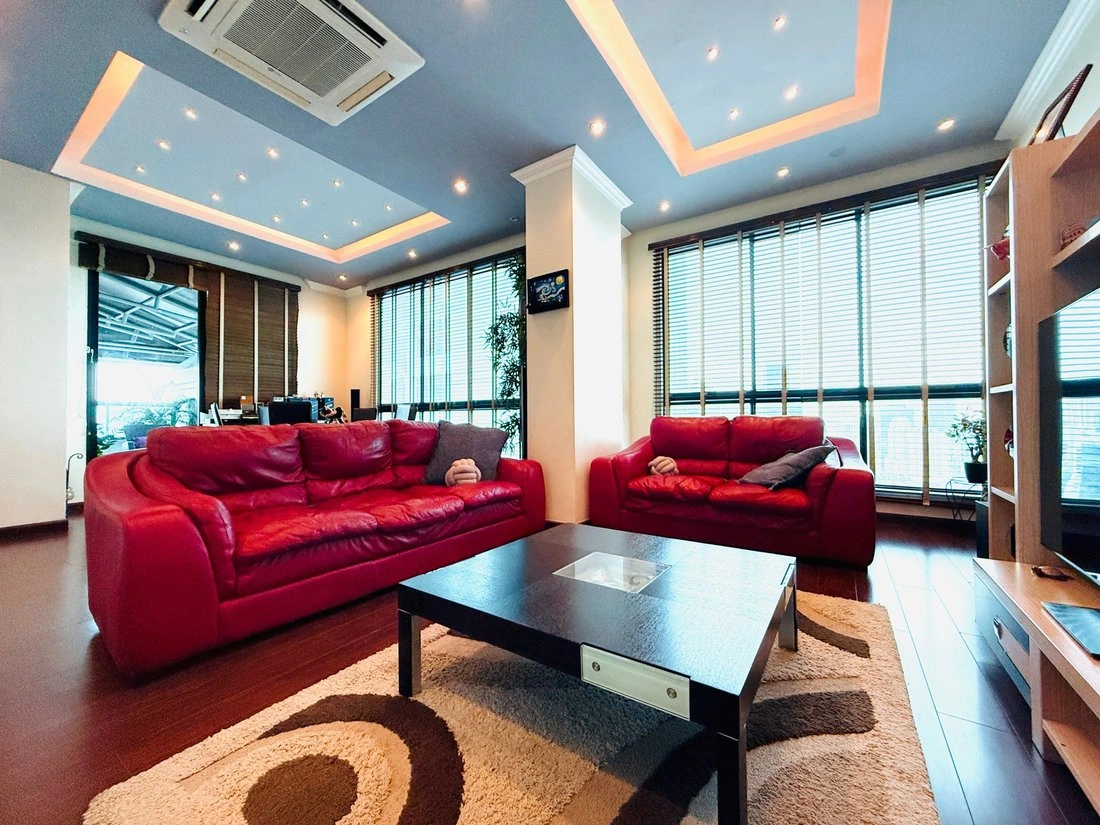 巴拿马 San Miguelito 复式 446 m²,带开放泳池