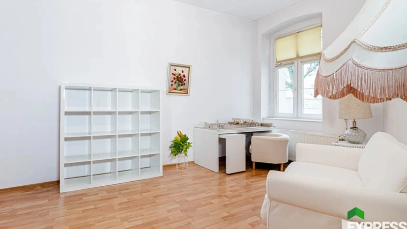 पोज़नान, पोलैंड में 94 m² के आरामदायक अपार्टमेंट