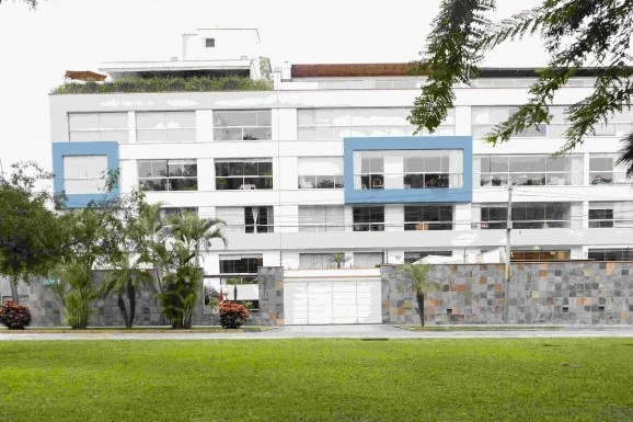 秘鲁利马 5+1 宽敞顶层公寓