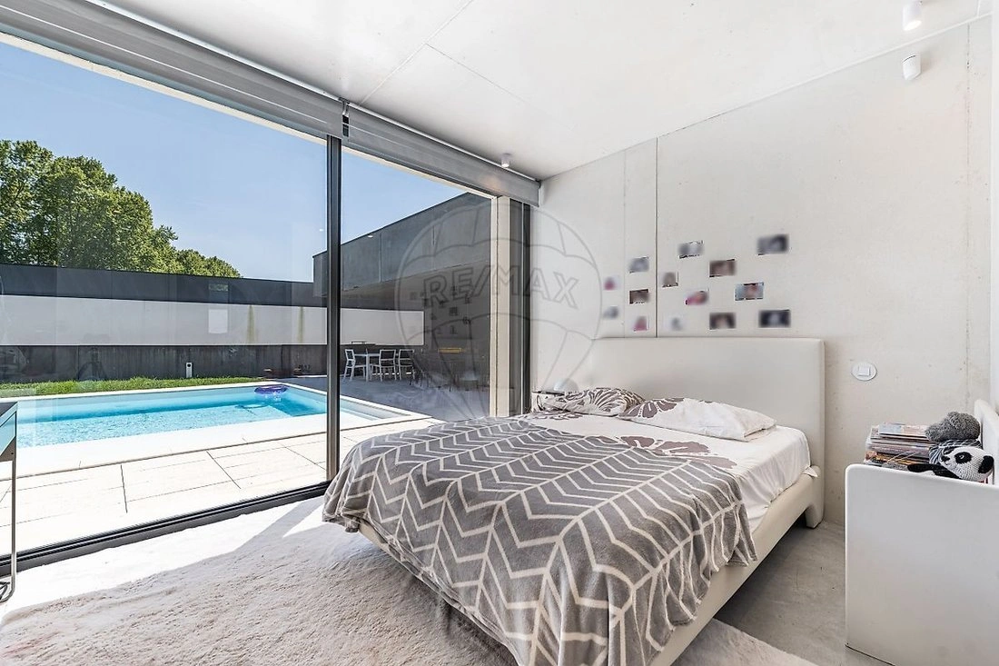 Family Villa 349 m2 near the city center of Braga, Portugal
