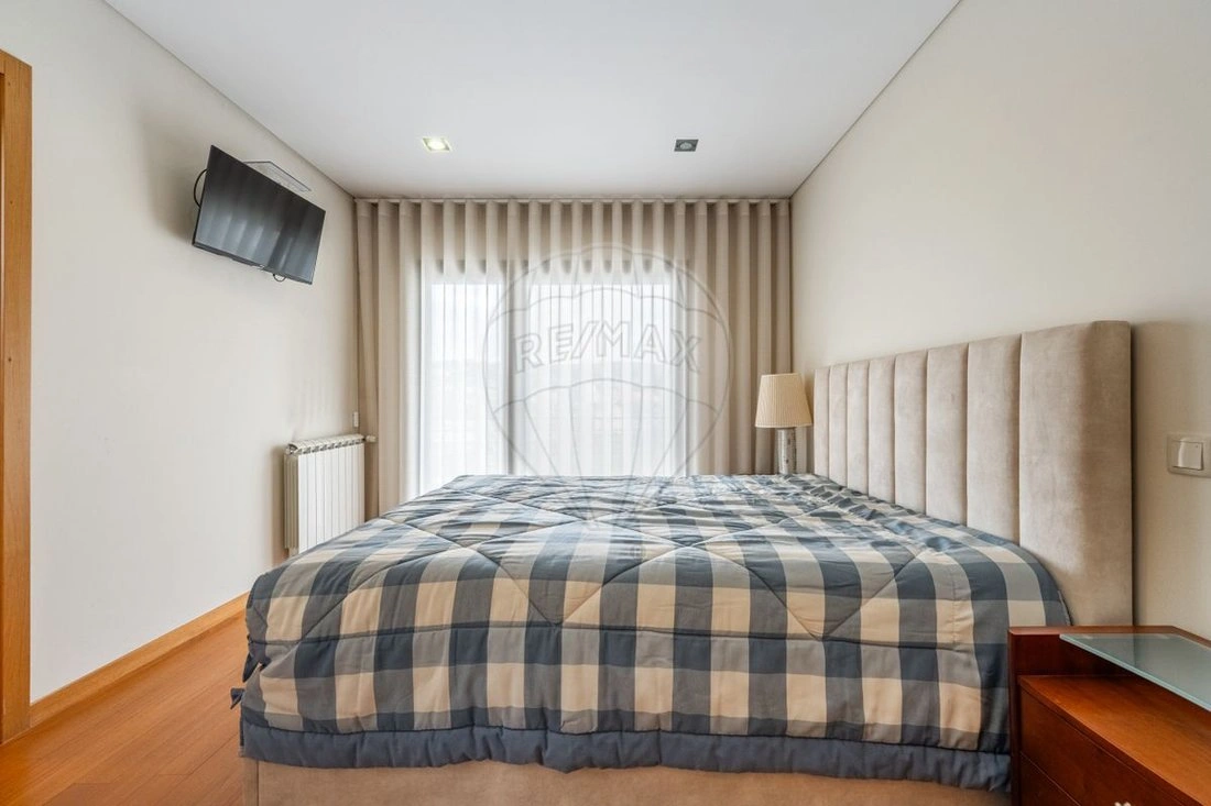 葡萄牙布拉加 350 m² 带露台家庭住宅