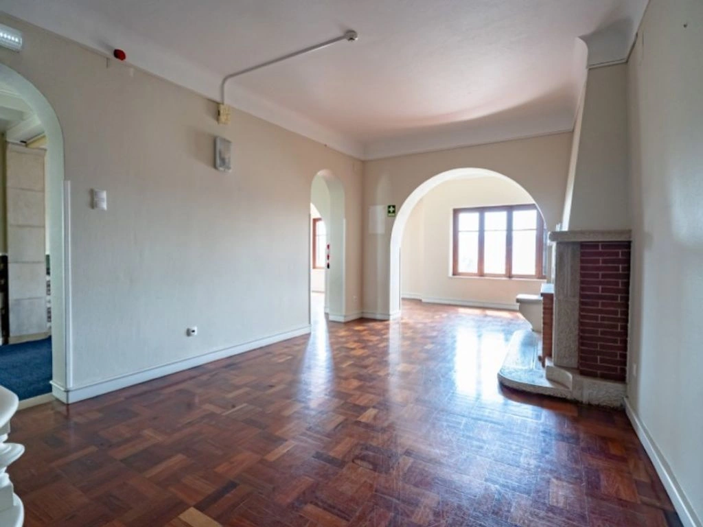 منزل كبير بمساحة 440 م² في بينيدو دا ساودادي بكويمبرا، البرتغال