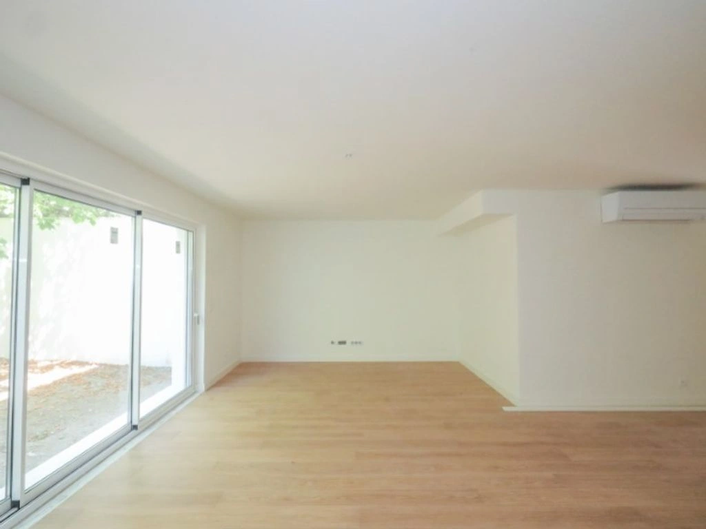 منزل جذاب بمساحة 185 متر مربع في المركز التاريخي لإيفورا، البرتغال