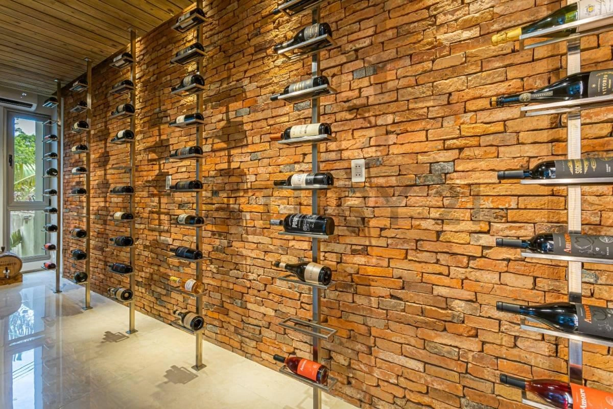 Casa 4+1 con piscina al aire libre en Asunción, Paraguay