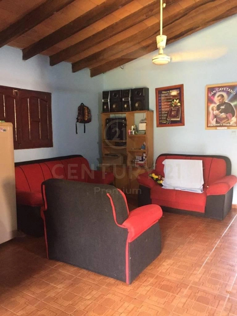 位于巴拉圭 Ciudad del Este 的 71 m2 带花园住宅