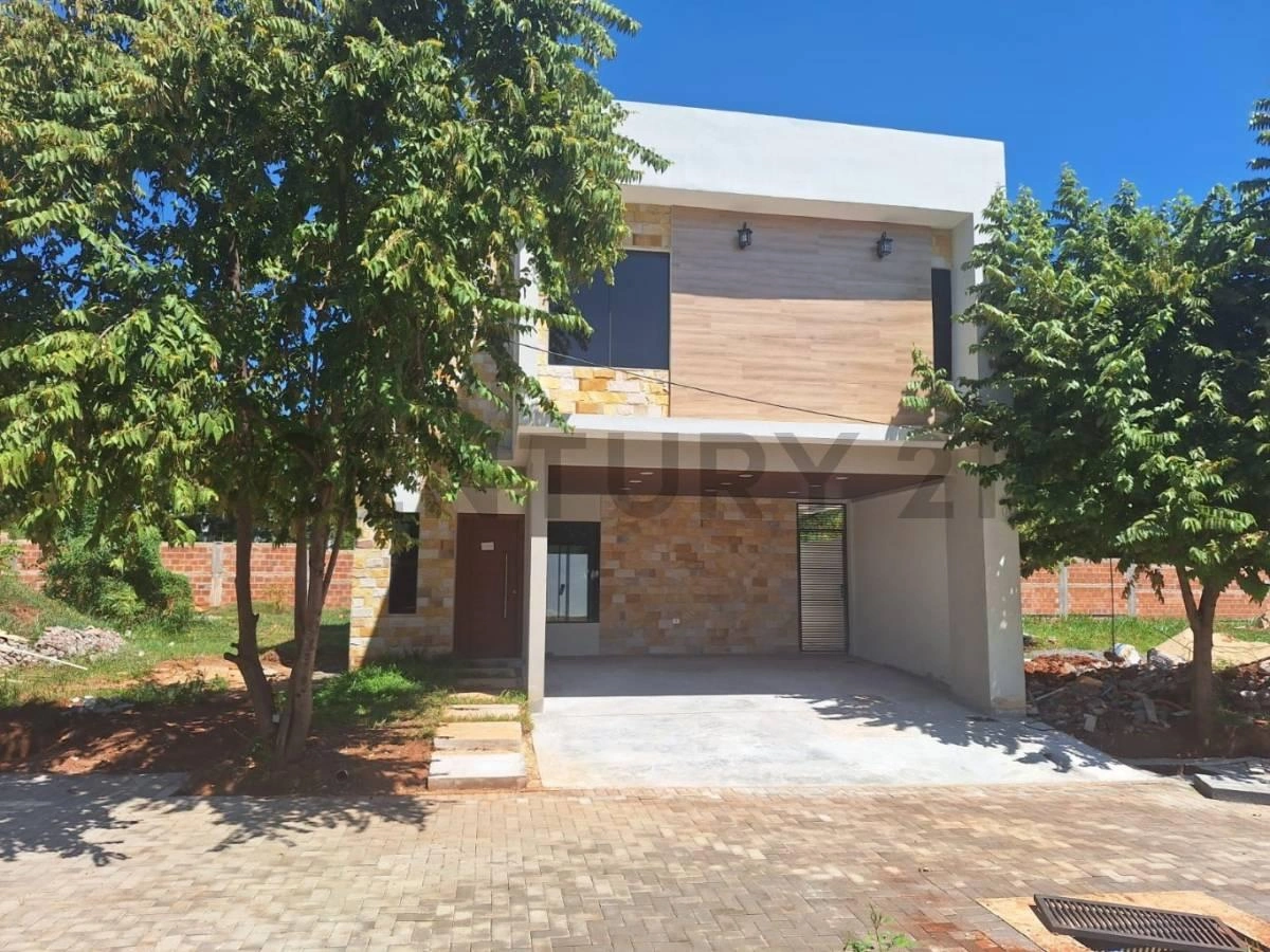 Apartamento 2+1 com vista para a cidade em San Lorenzo, Paraguai