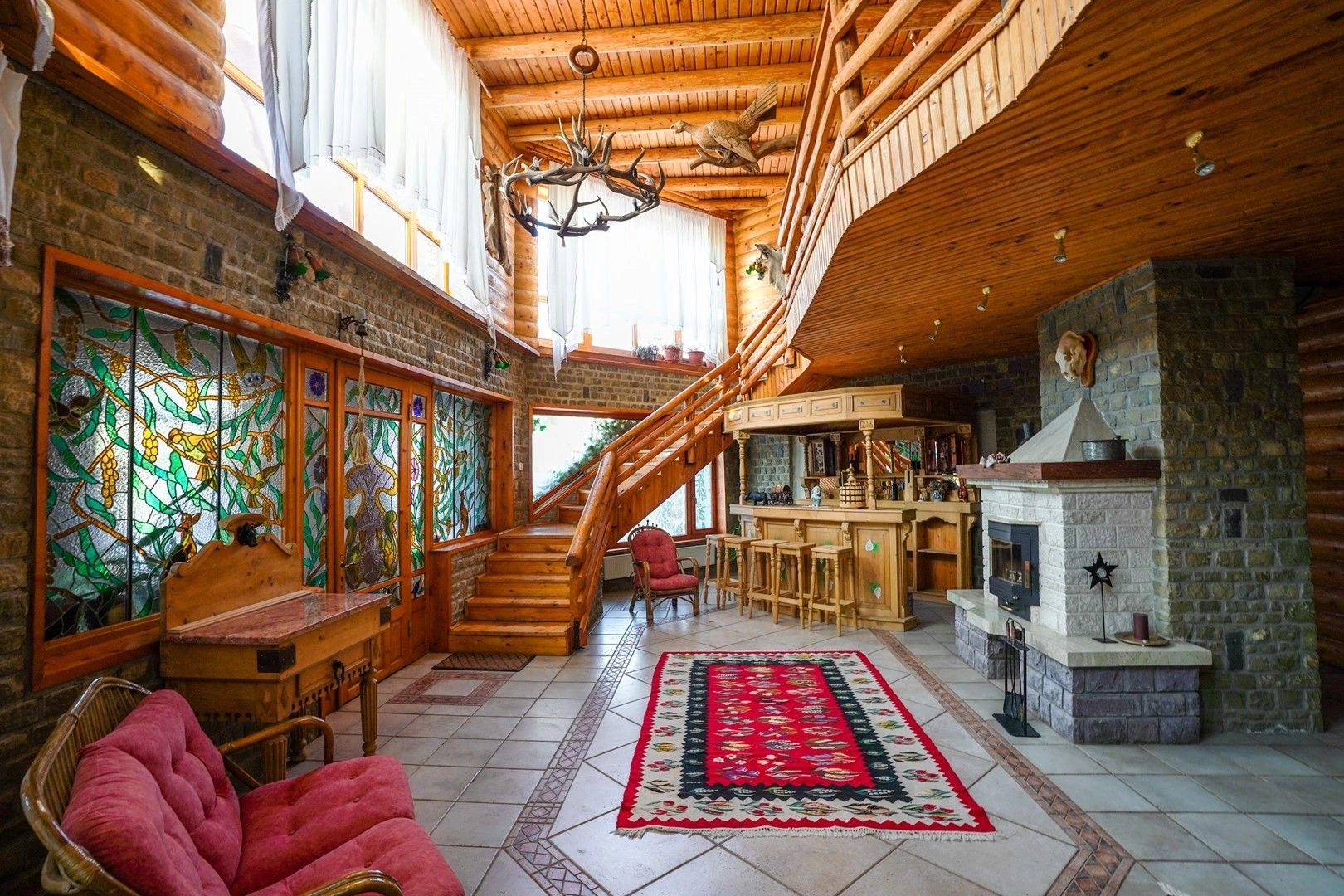 Geräumige Villa 700 m2 mit Sauna in Brașov
