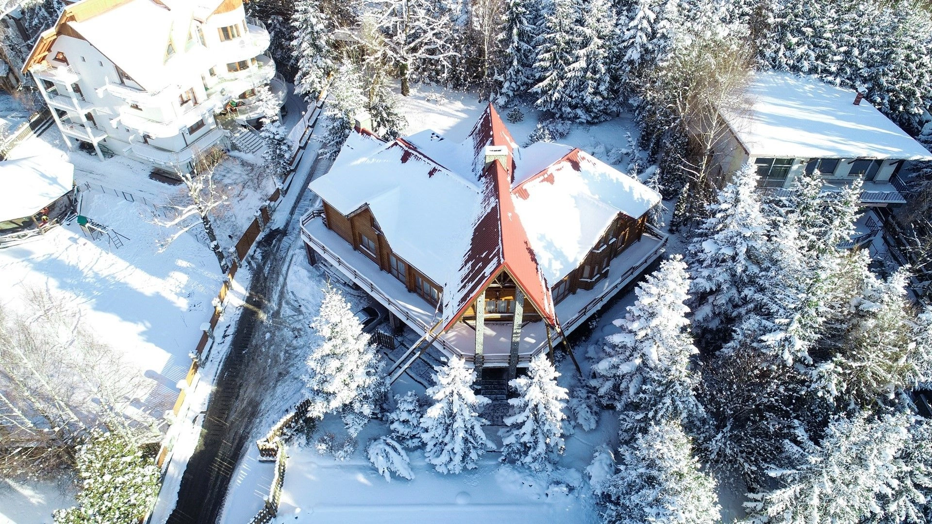 Geräumige Villa 700 m2 mit Sauna in Brașov