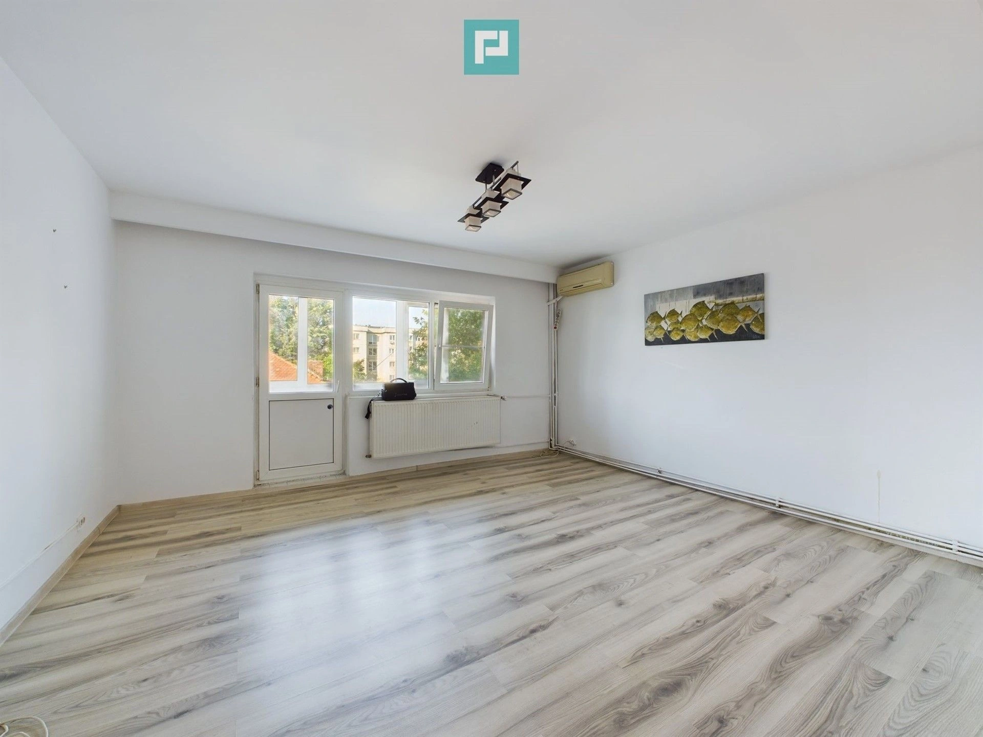 شقة أنيقة بمساحة 67 م2 بالقرب من حديقة في بوخارست