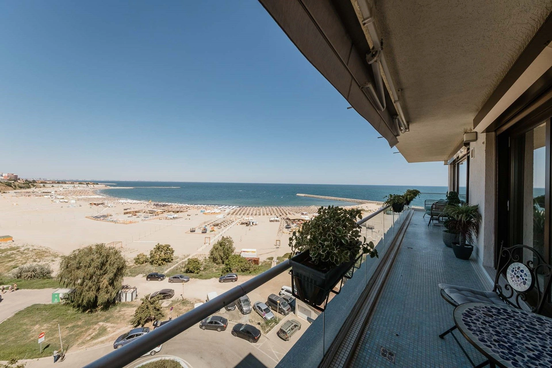 Spacious 230 m2 penthouse with sea view in Constanta, Romania