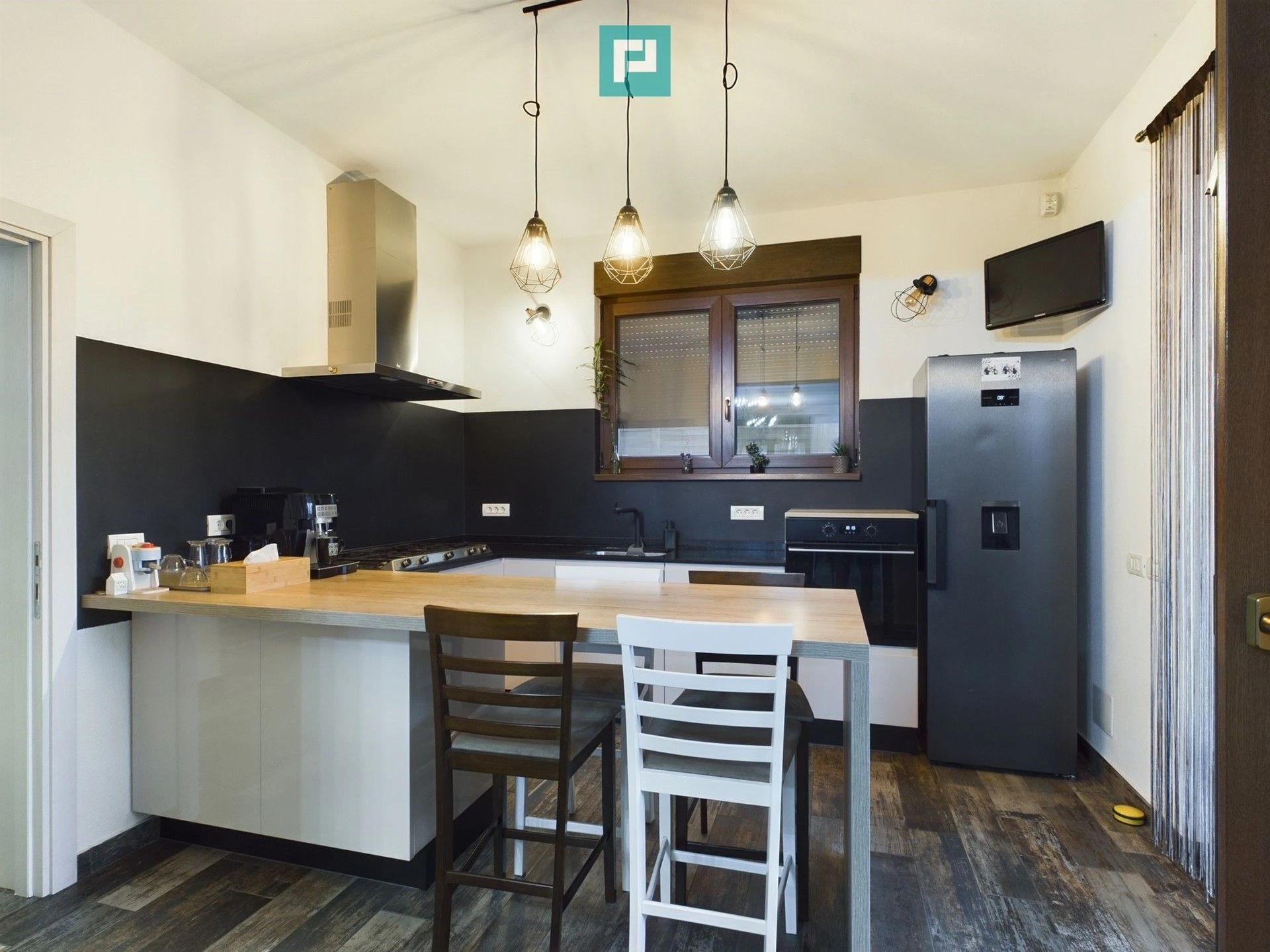 New house 240 m2 with swimming pool in Tivoli district, Timisoara