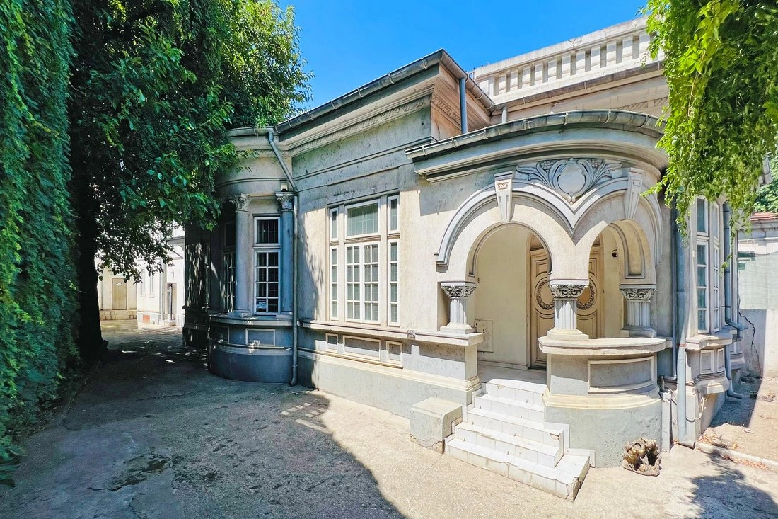 منزل 500 m2 في بوخارست، رومانيا