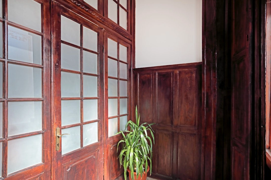 منزل بمساحة 968 م² في بوخارست، رومانيا