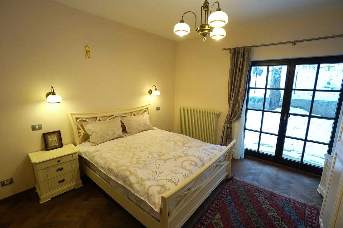 منزل بمساحة 400 م² في براسوف، رومانيا