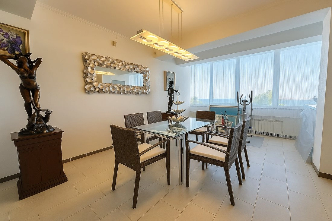 Penthouse 130 m2 in Constanta, Romania