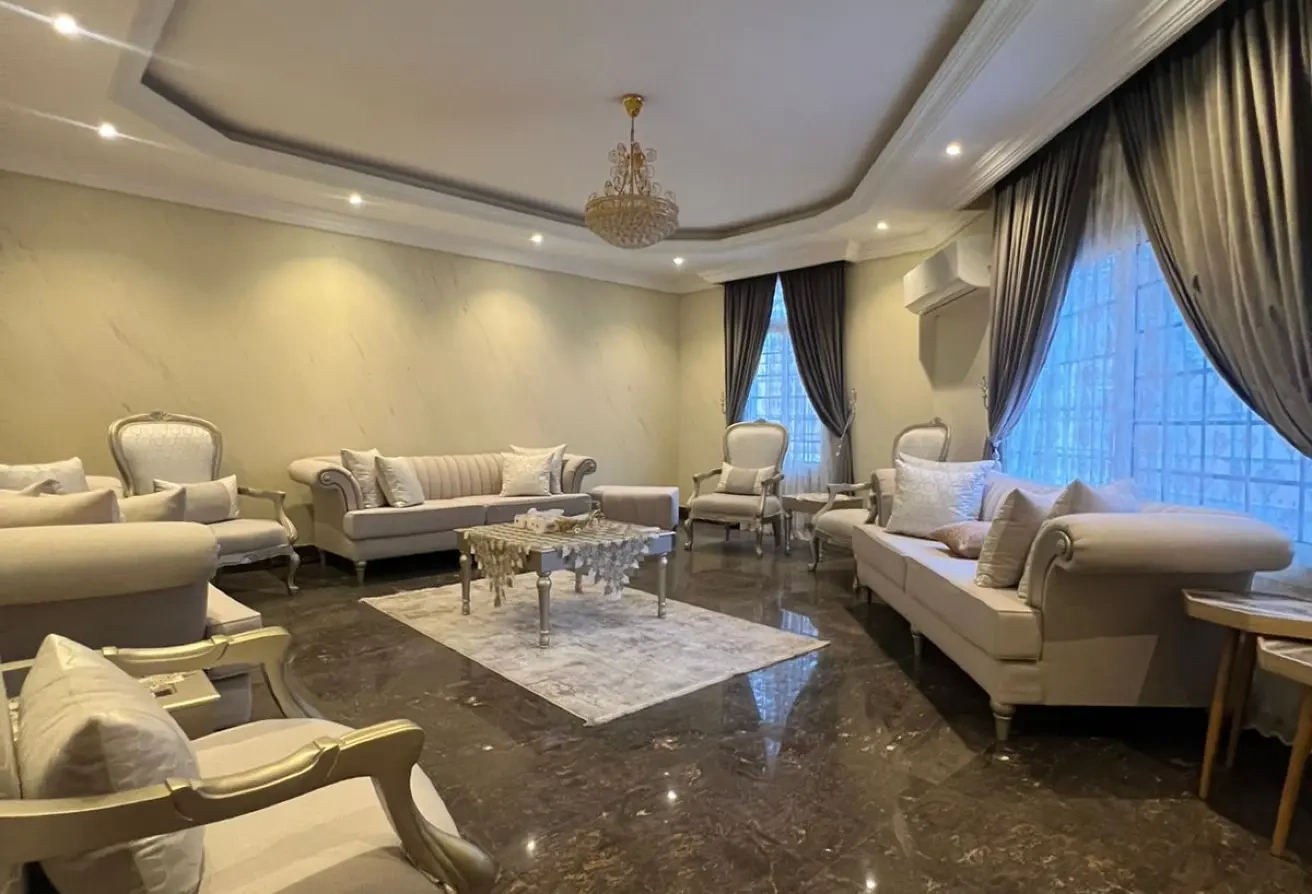 Cidde, Suudi Arabistan'daki mescide yakın, şık 746 m²'lik ev