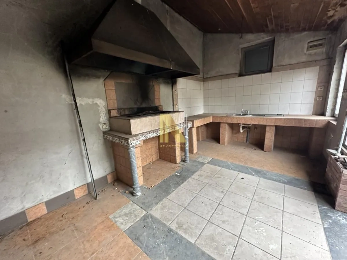 منزل مريح 800 م2 في مركز سومبور، صربيا