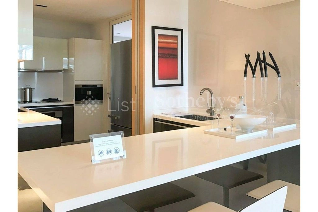 شقة فاخرة بمساحة 197 m² في سنتوسا، سنغافورة (#OSg 20-12)