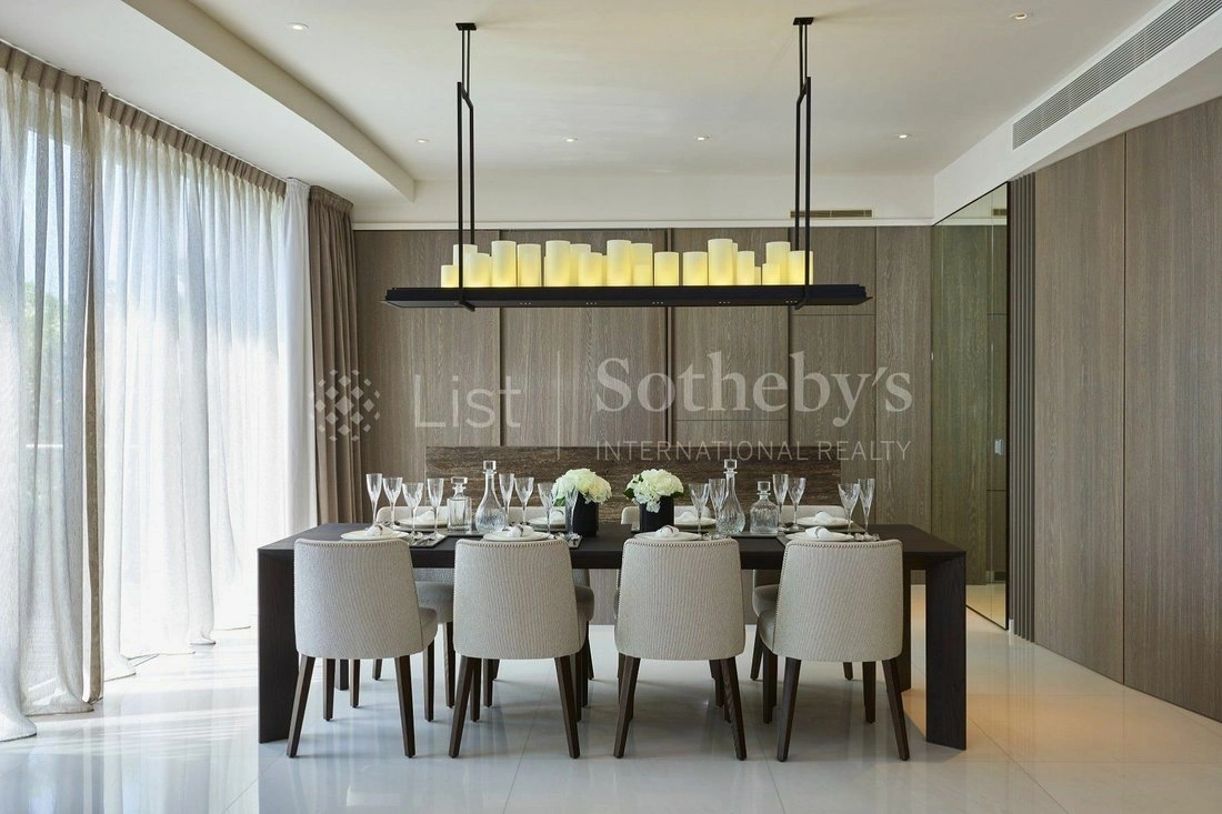 شقة بمساحة 304 m² مع إطلالة على الجبال في مدينة سنغافورة، سنغافورة