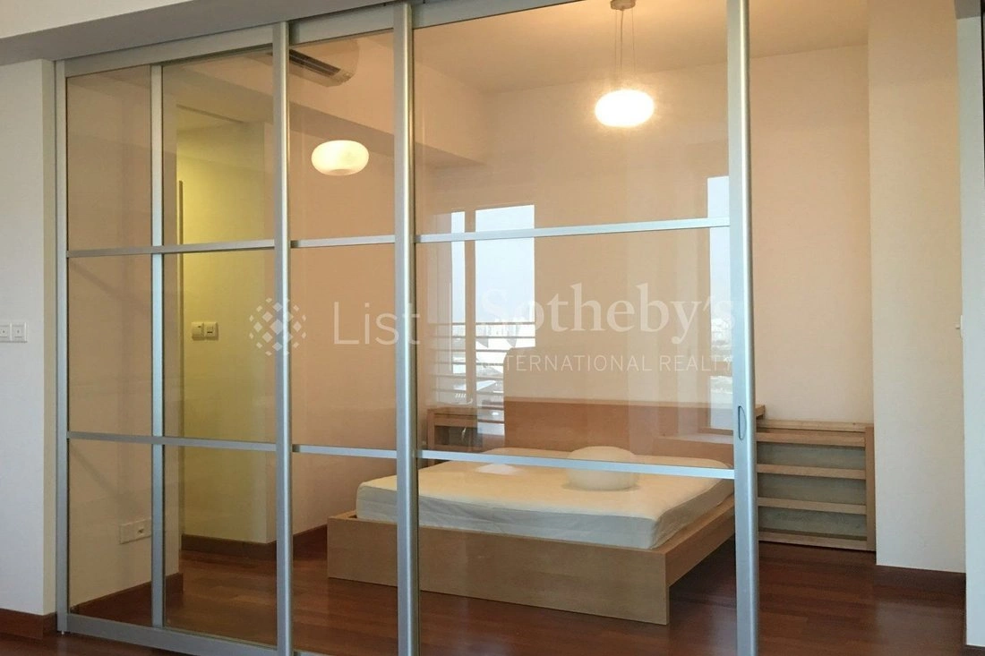 شقة بمساحة 65 m2 مع مصعد في سنغافورة سيتي، سنغافورة