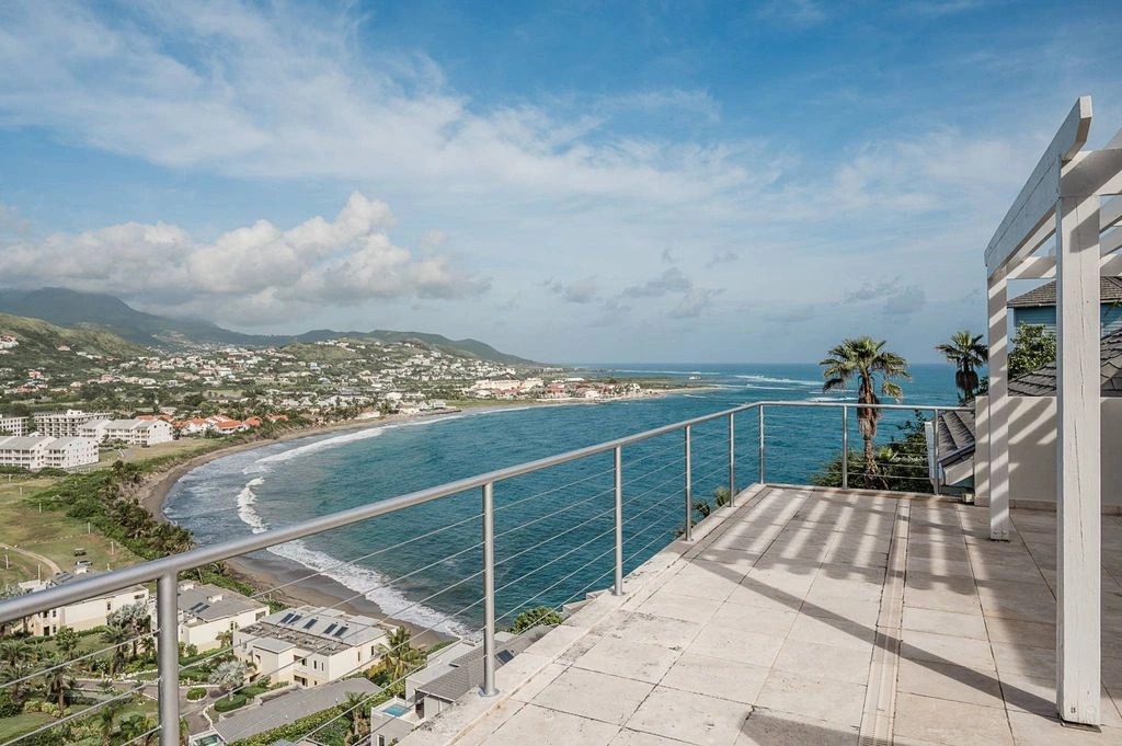 Casa luminosa 4+1 a Basseterre, Saint Kitts e Nevis