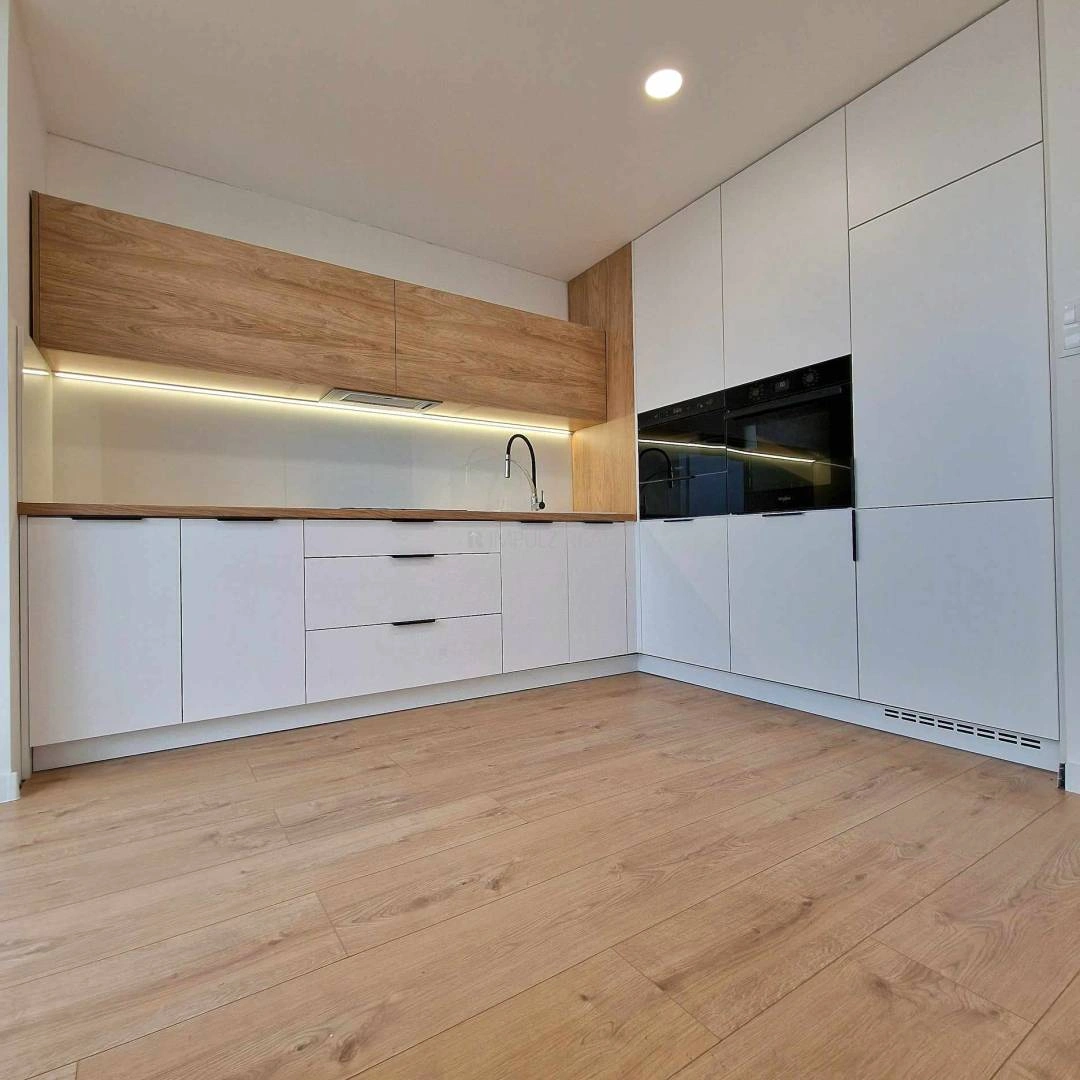 شقة مشرقة بمساحة 68 م² في كوشيتسه، سلوفاكيا