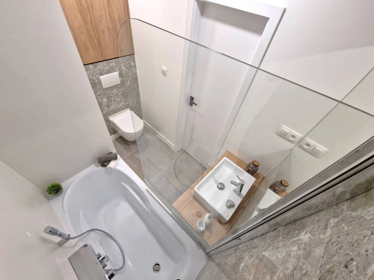 斯洛伐克科希策 · 迷人 2+1 公寓