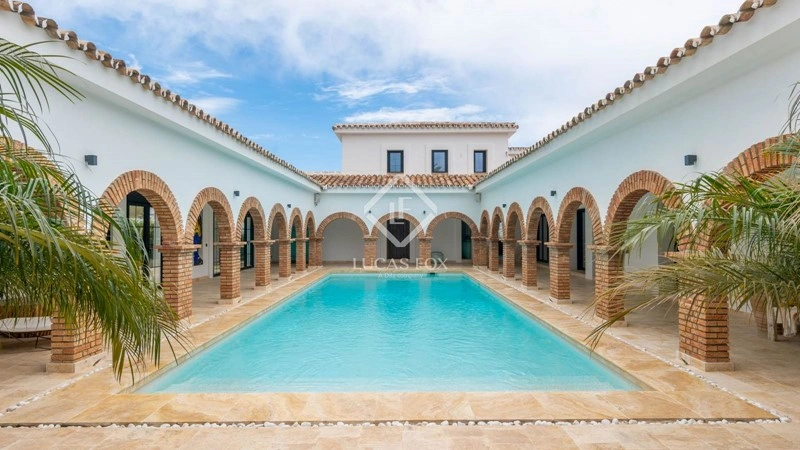 Haus 12+1 mit Meerblick in Málaga, Spanien