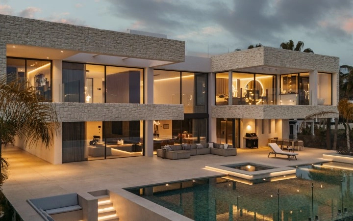 西班牙马拉加山景 9+1 别墅