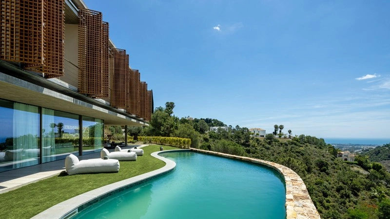 Marbella, İspanya'da 1163 m²'lik özel villa