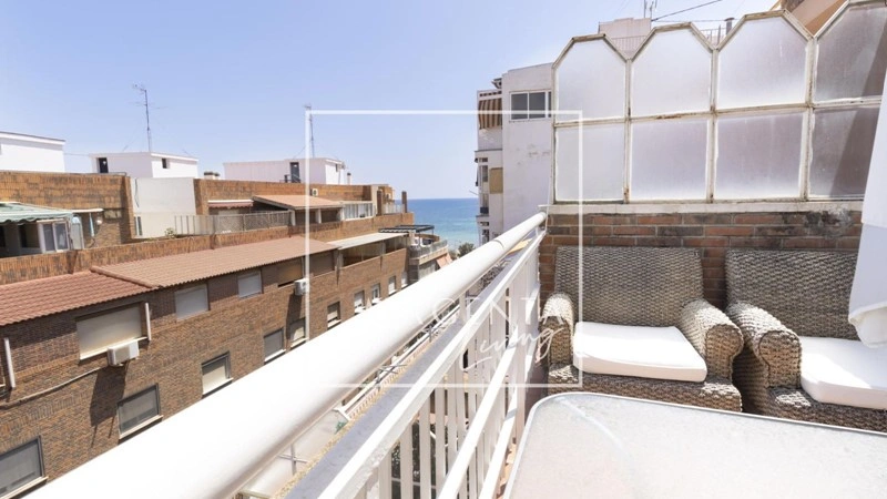 西班牙阿利坎特海景 2+1 公寓