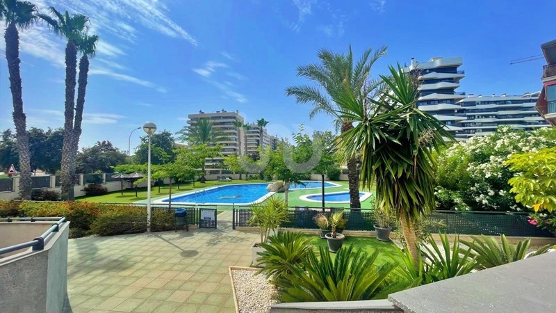 西班牙阿利坎特 2+1 带阳台公寓