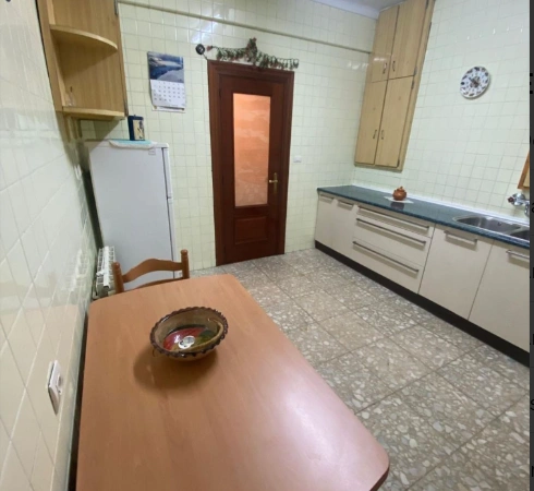 बिल्बाओ, स्पेन में आरामदायक 75 म² का अपार्टमेंट