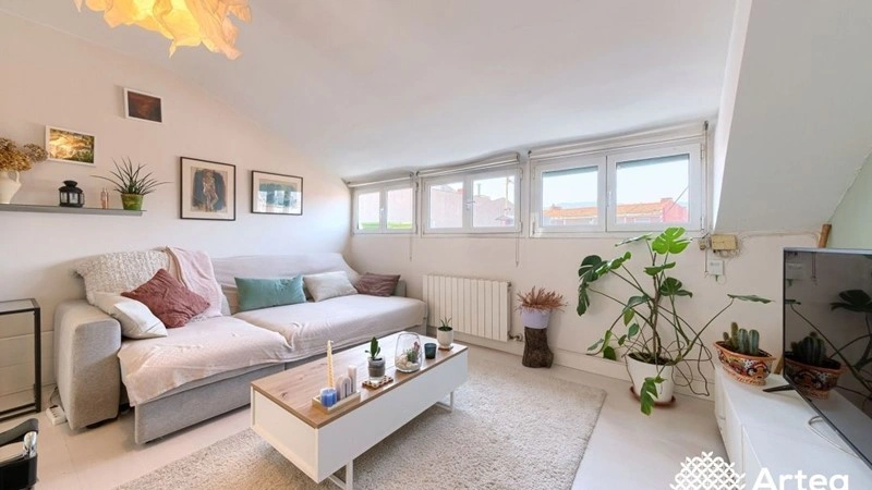 बिलबाओ, स्पेन में फैशनेबल 81 म² अपार्टमेंट