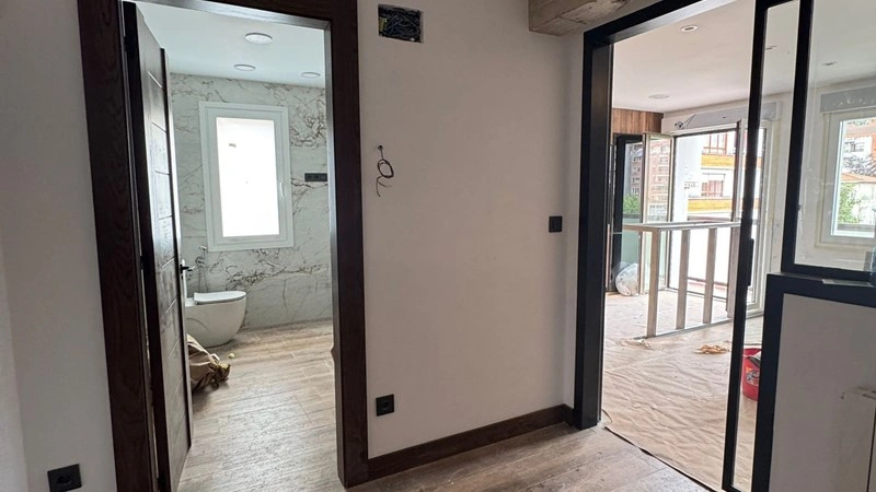 西班牙毕尔巴鄂带电梯 4+1 公寓