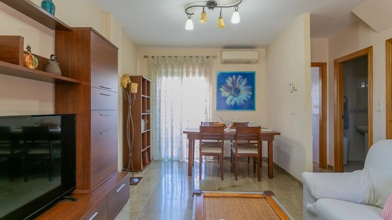 西班牙格拉纳达带花园的6+1住宅