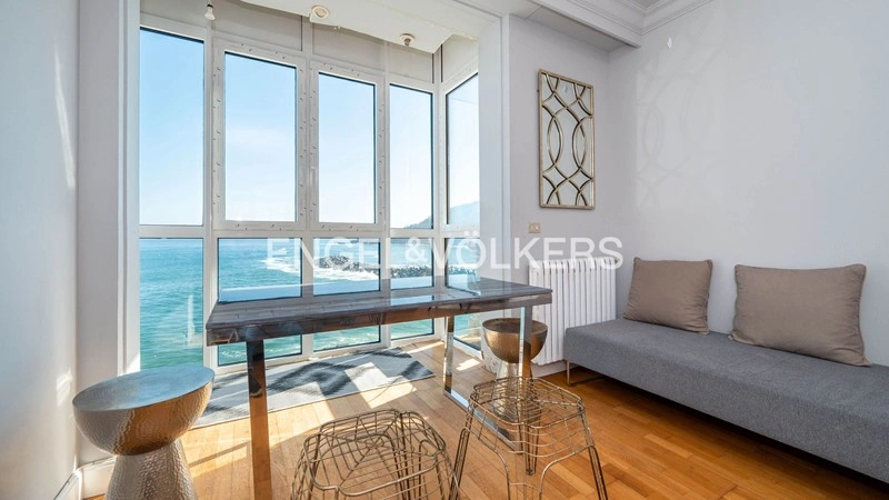 सैन सेबास्टियन, स्पेन में आरामदायक 73 म² अपार्टमेंट