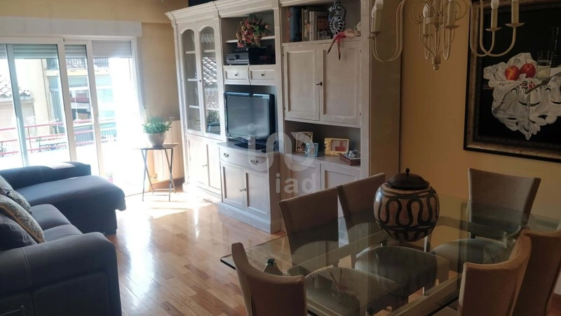 Stylish 78 m² apartment in Zaragoza, Spain